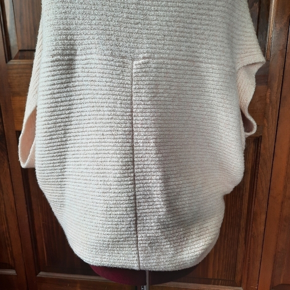 J. Jill Pure Jill pale pink ribbed knit shrug sweater one size - Picture 10 of 12